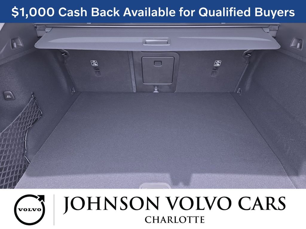 New 2026 Volvo XC60 T8 Ultra w/ Protection Package Premier AWD/4WD image 12