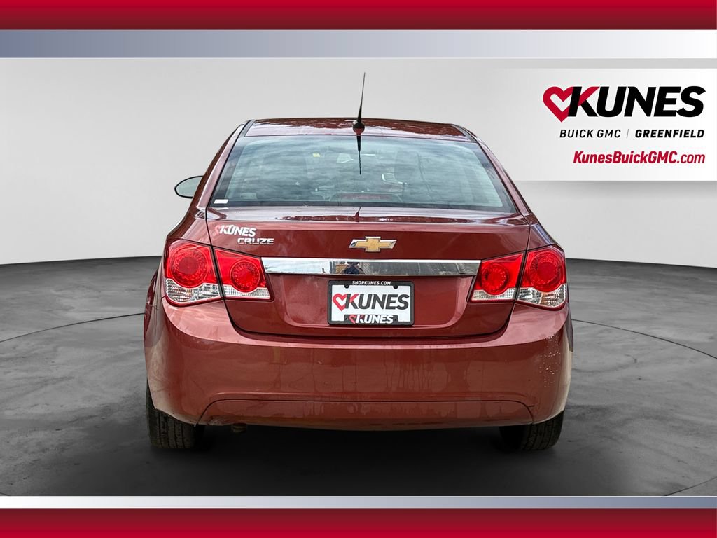 Used 2012 Chevrolet Cruze LS FWD image 7