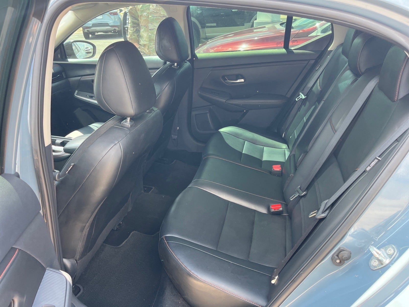 Used 2025 Nissan Sentra SR w/ SR Premium Package FWD image 9