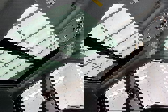 Used 2022 Ford F150 Lariat w/ Equipment Group 502A High image 13