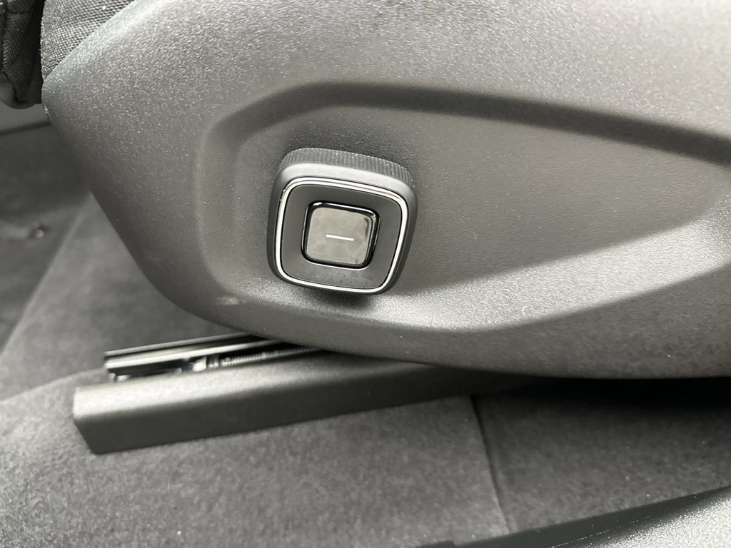 Used 2025 Polestar Polestar 3 AWD/4WD image 12