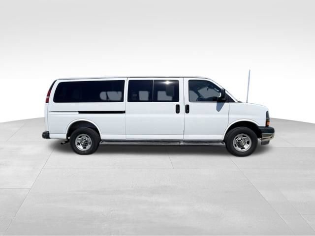 Certified 2025 Chevrolet Express 2500 w/ Driver Convenience Package RWD image 5
