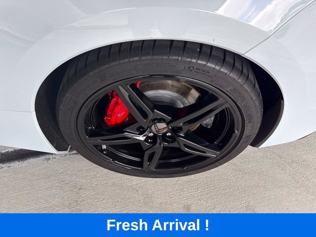Used 2023 Chevrolet Corvette Stingray Convertible w/ Z51 Performance Package RWD image 18