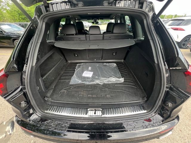 Used 2018 Porsche Cayenne AWD/4WD image 27