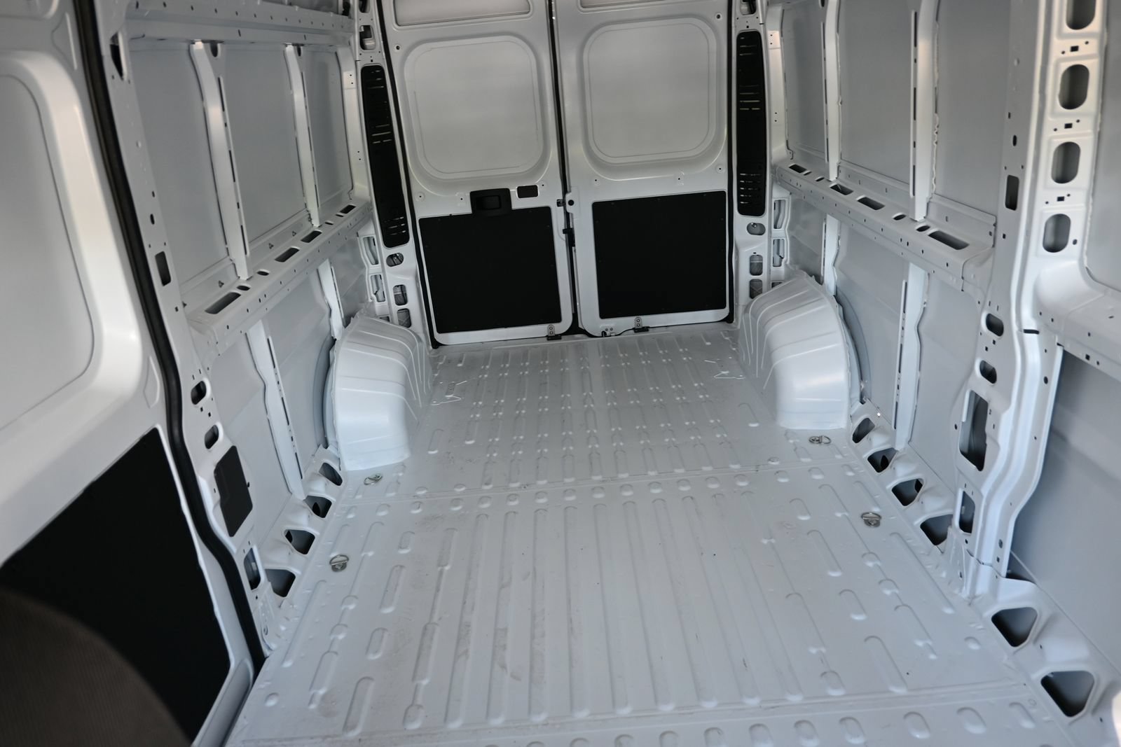 New 2026 RAM ProMaster 2500 w/ Convenience Group FWD image 19
