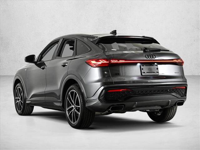 New 2026 Audi Q5 Prestige image 8