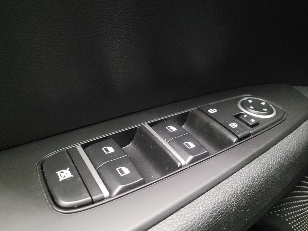 Used 2024 Kia Forte LXS w/ LXS Technology Package FWD image 27