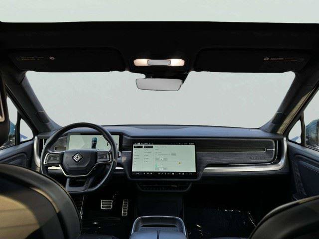 Used 2022 Rivian R1T Adventure AWD/4WD image 39
