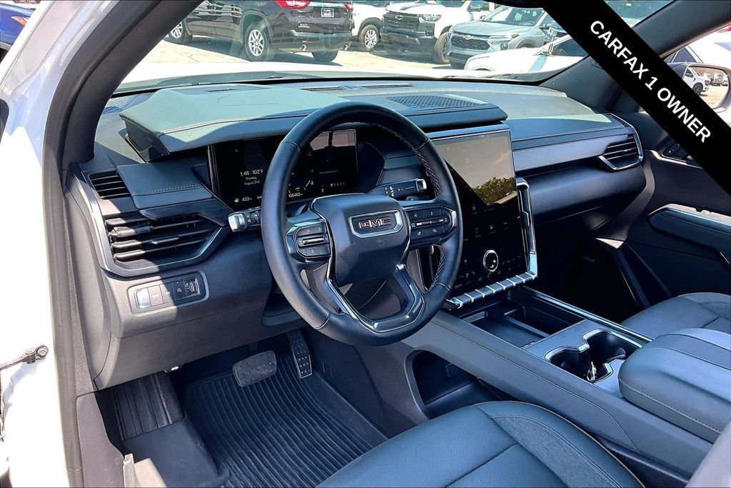 Used 2025 GMC Acadia AT4 AWD/4WD image 5