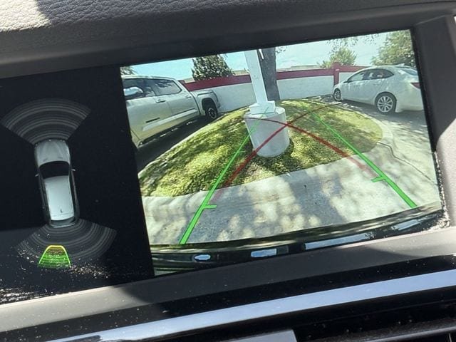 Used 2017 BMW X3 sDrive28i RWD image 17
