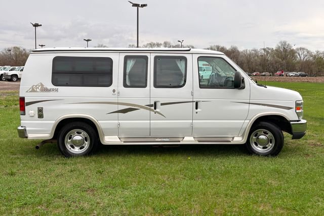 Used 2010 Ford E-150 and Econoline 150 RWD image 6
