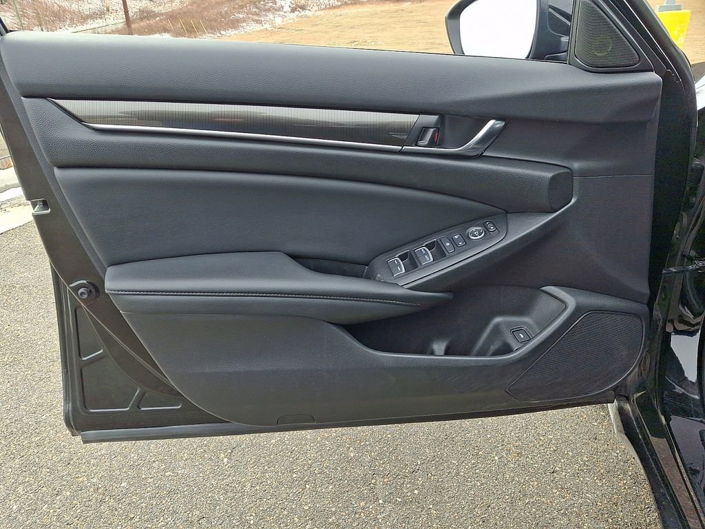 Used 2022 Honda Accord Sport Special Edition image 13