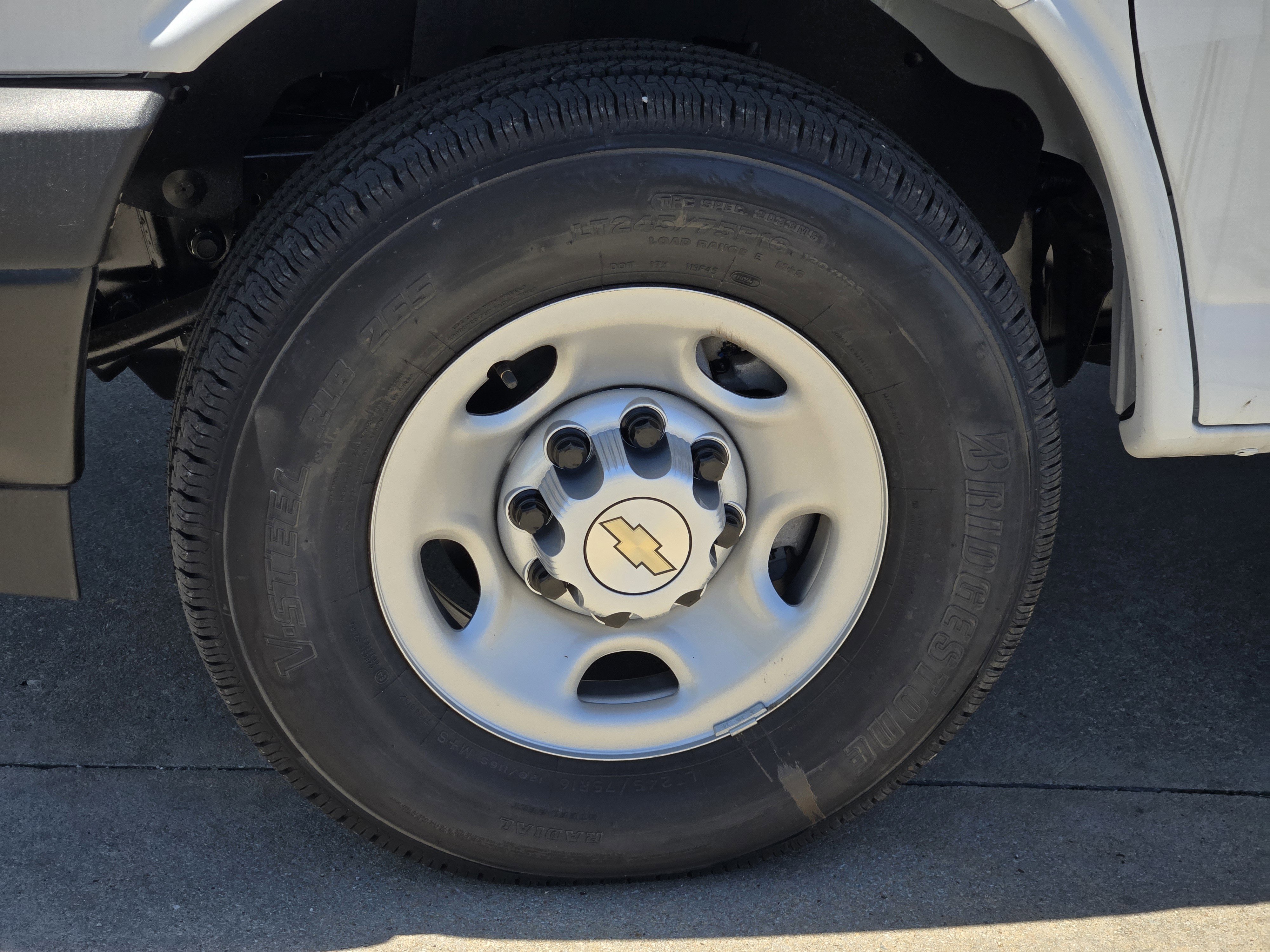 New 2025 Chevrolet Express 2500 w/ Driver Convenience Package image 8