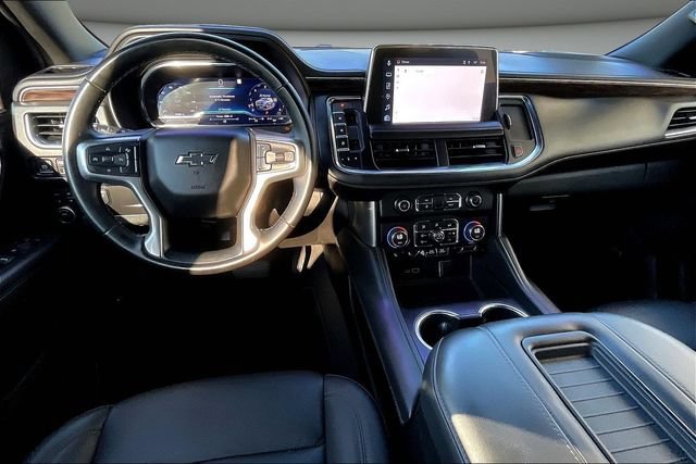 Used 2023 Chevrolet Suburban Z71 AWD/4WD image 9