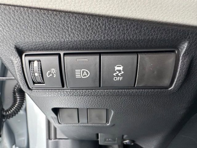 New 2026 Toyota Corolla Cross L image 18