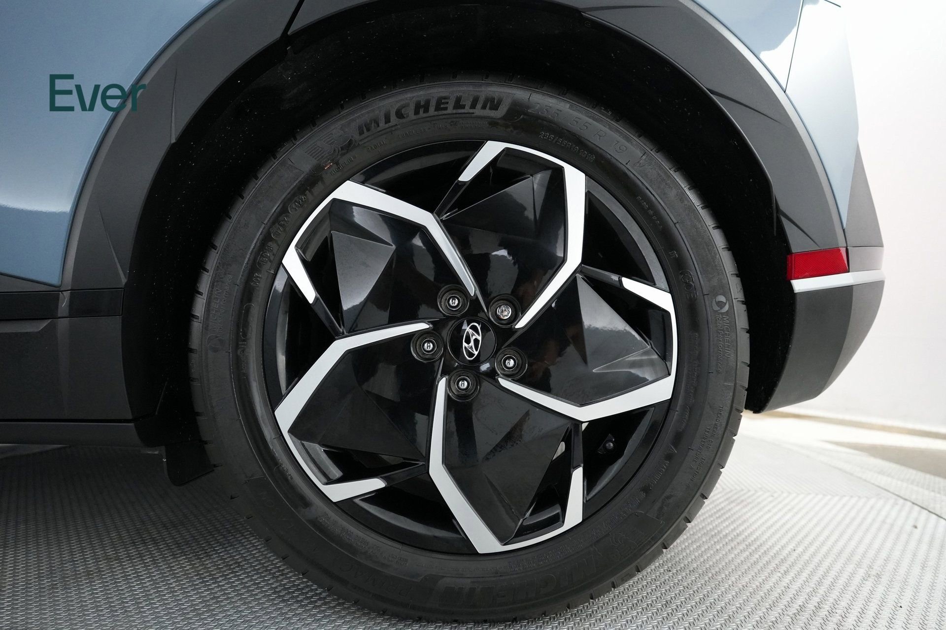 Used 2023 Hyundai Ioniq 5 SEL w/ Cargo Package image 17