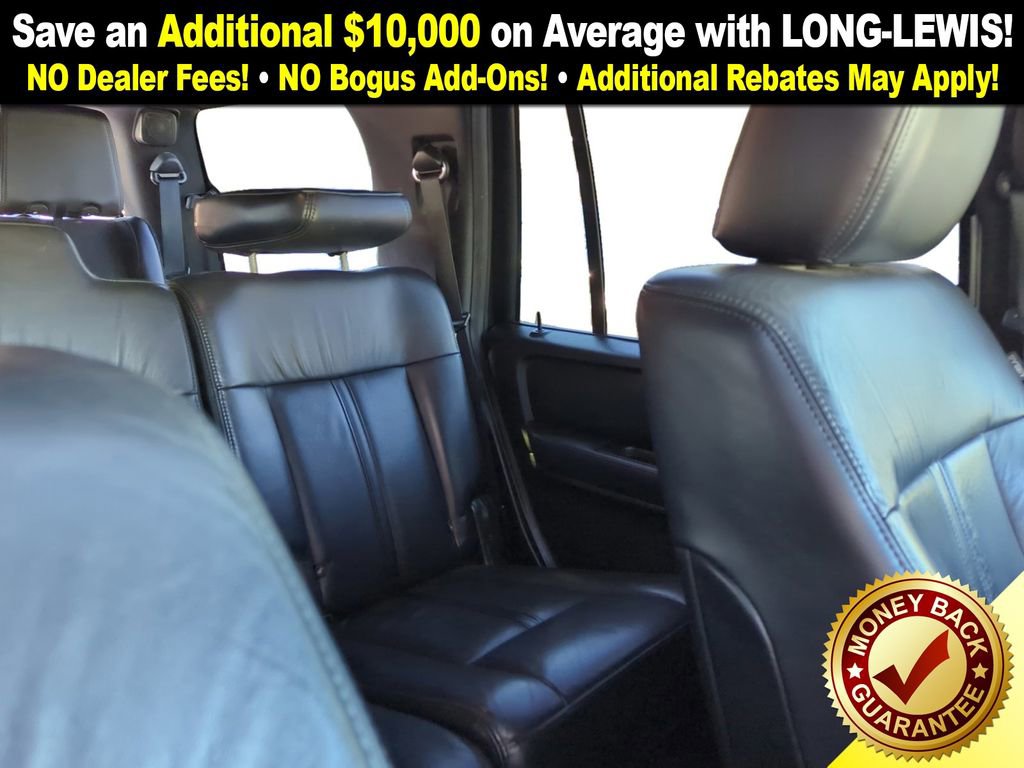 Used 2015 Lincoln Navigator 2WD image 23