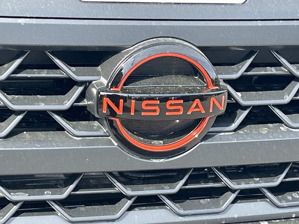 New 2026 Nissan Frontier PRO-4X w/ Tow Package AWD/4WD image 11