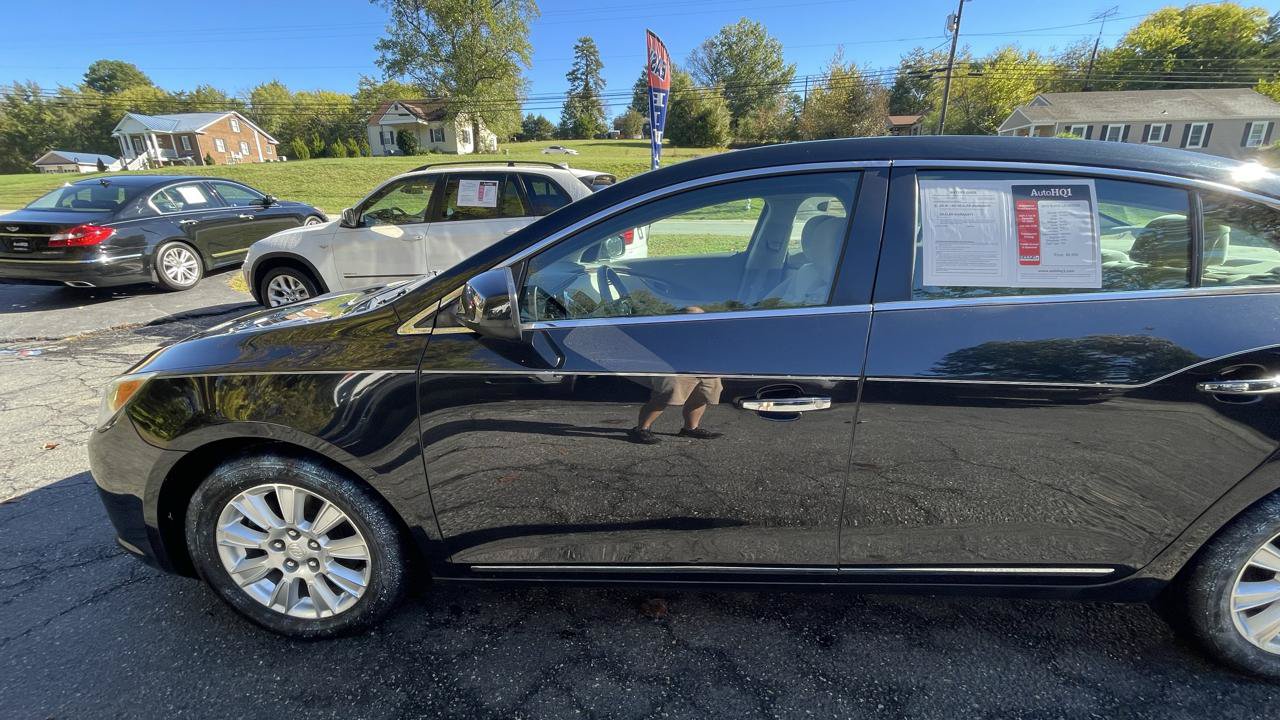 Used 2010 Buick LaCrosse CX FWD image 3