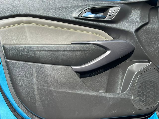 Used 2025 Chevrolet Trax ACTIV w/ Sunroof Package FWD image 16
