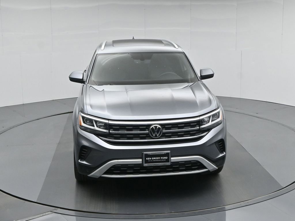Used 2023 Volkswagen Atlas Cross Sport SE w/ Panoramic Sunroof Package image 44