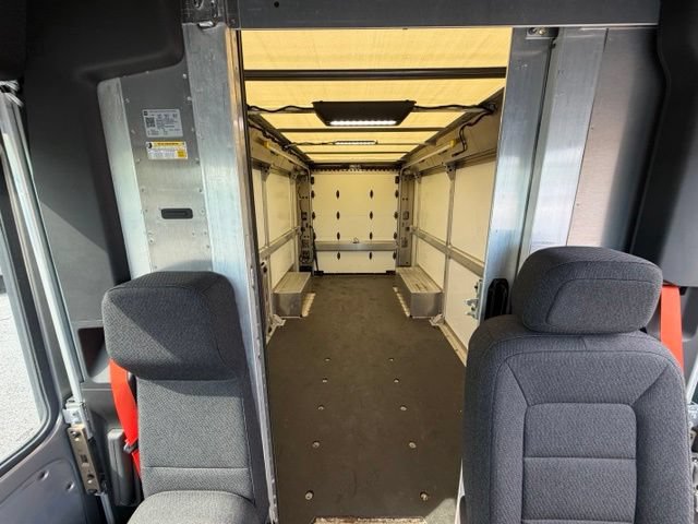 Used 2024 Chevrolet Brightdrop 600 w/ Commercial Equipment Package AWD/4WD image 42