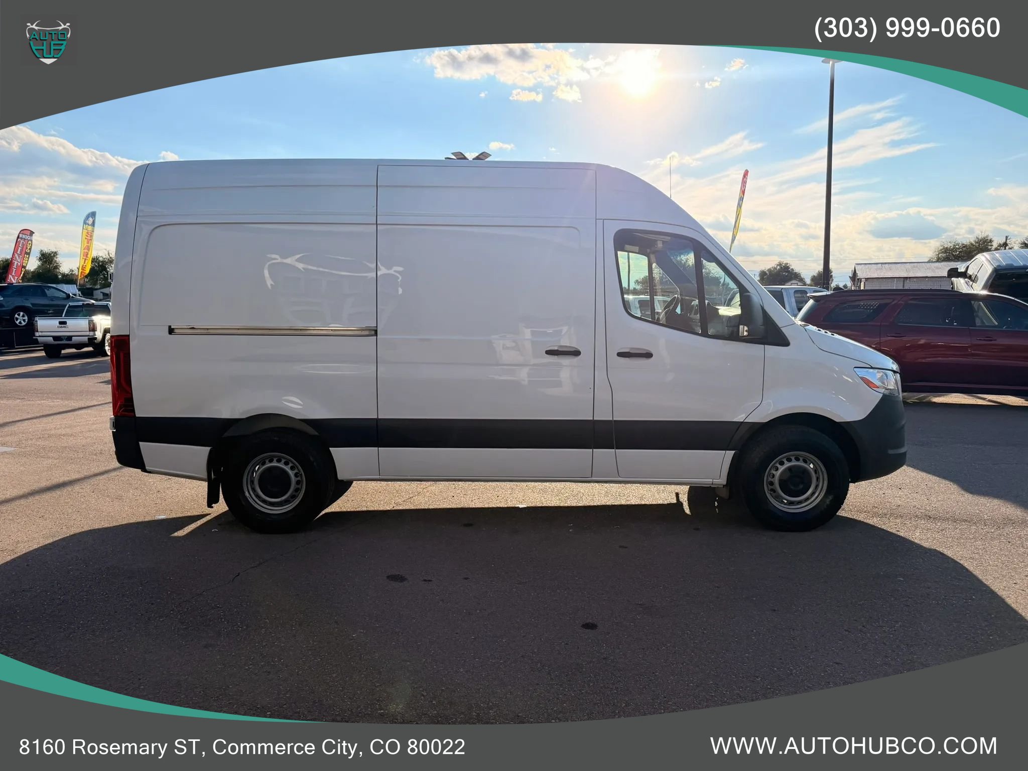 Used 2021 Freightliner Sprinter 2500 RWD image 4