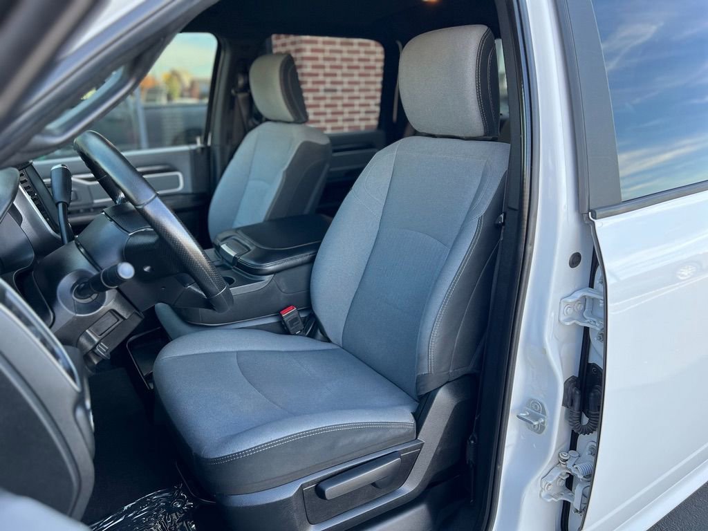 Used 2021 RAM 2500 Big Horn image 21