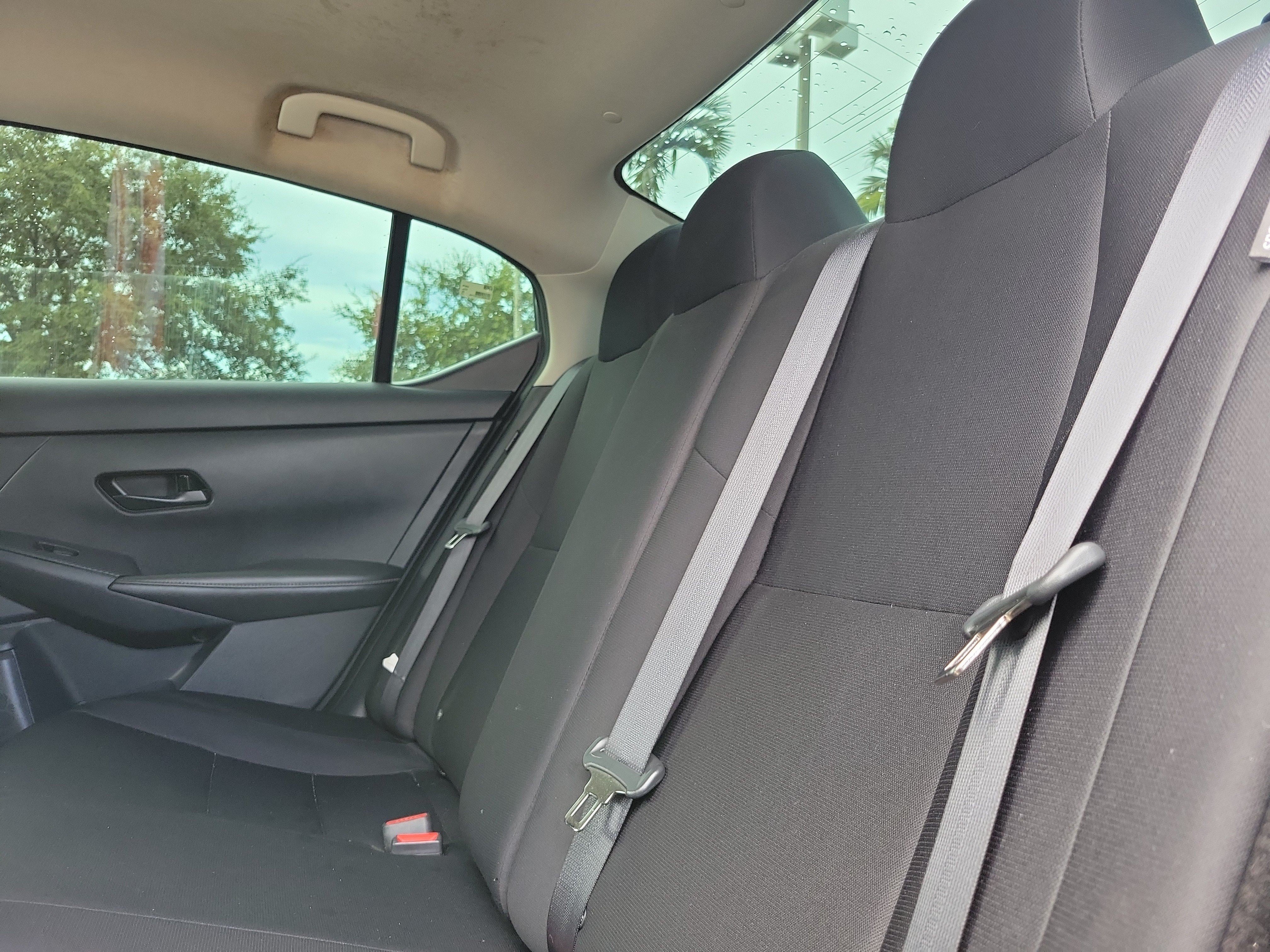 Used 2025 Nissan Sentra S FWD image 9