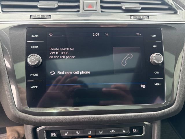 Used 2018 Volkswagen Tiguan SEL FWD image 34