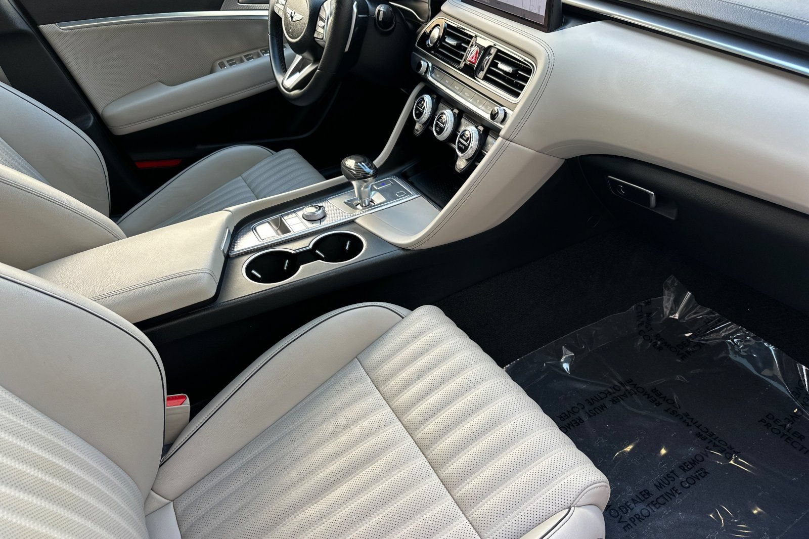 Used 2023 Genesis G70 2.0T w/ Sport Prestige Package RWD image 19
