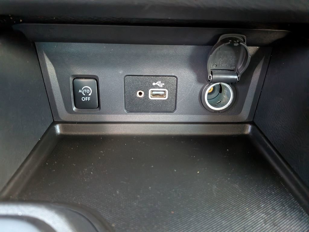 Used 2024 Nissan Sentra S FWD image 33