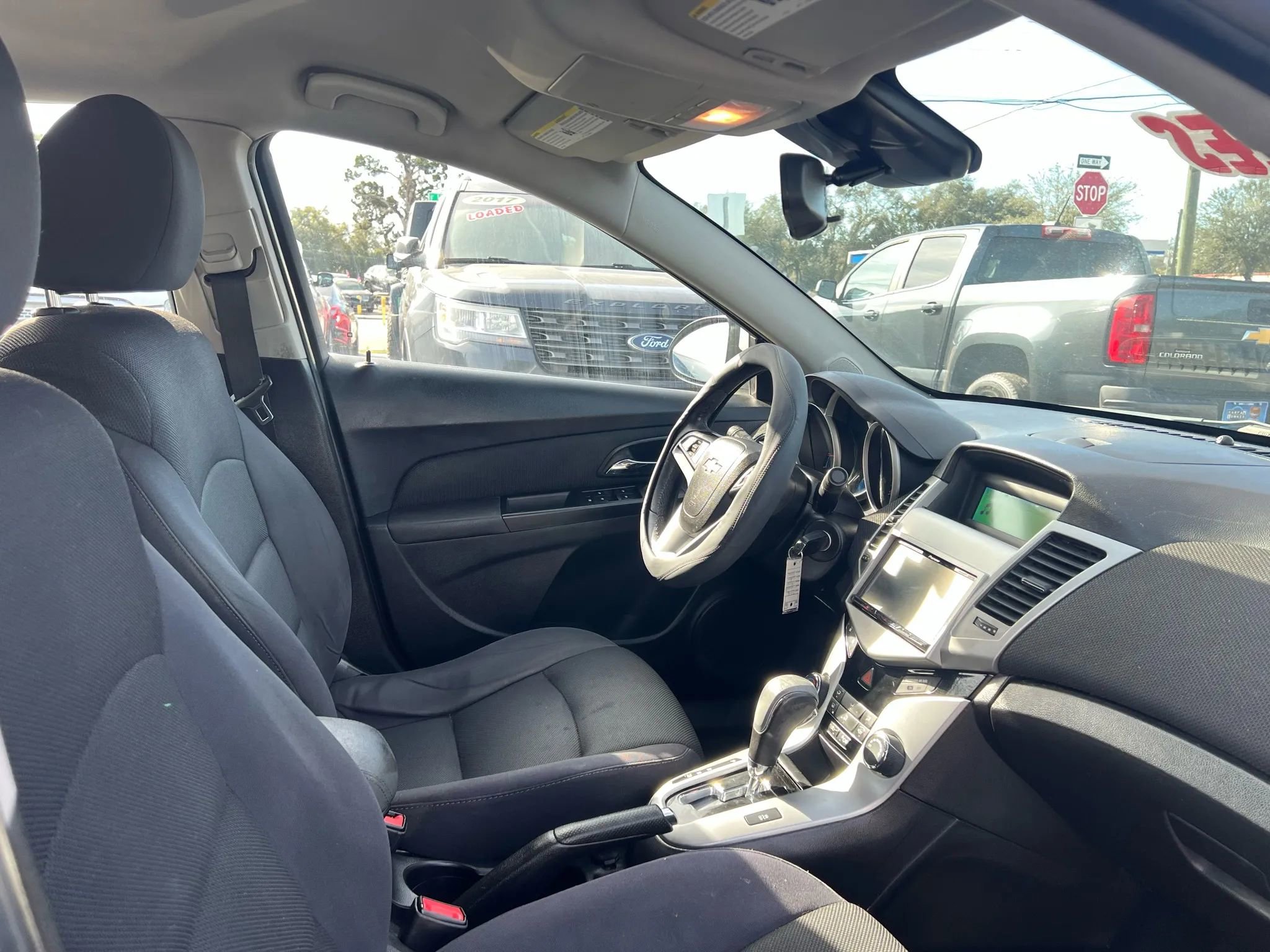 Used 2014 Chevrolet Cruze LT FWD image 16