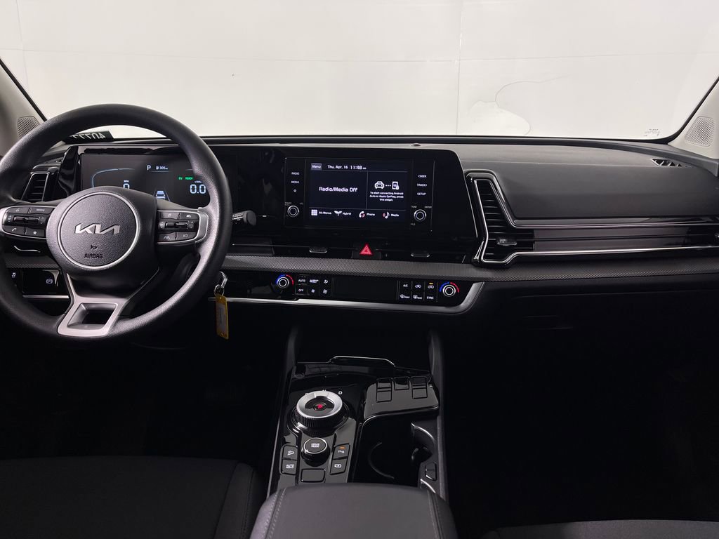 Used 2023 Kia Sportage LX image 14