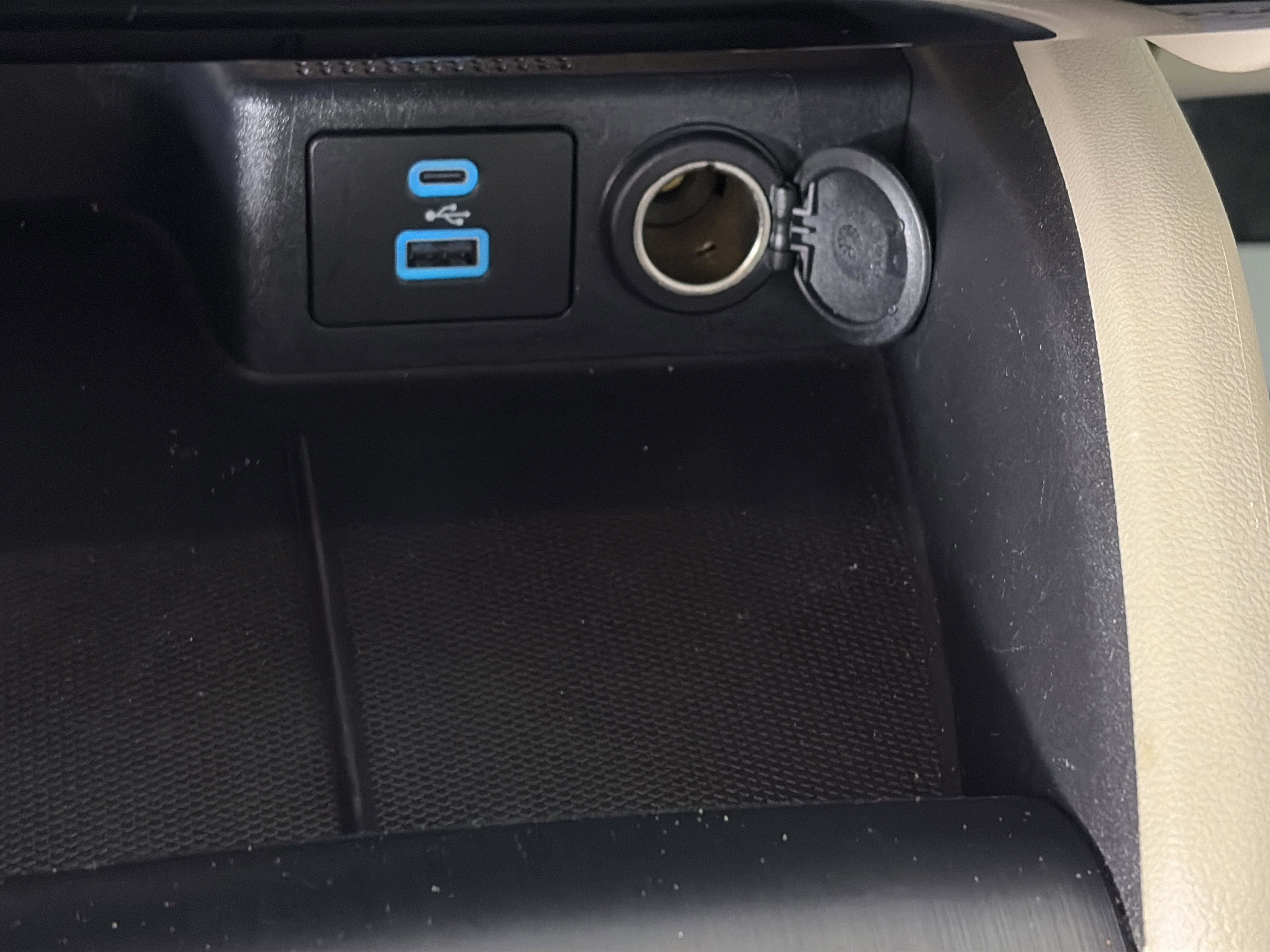 Used 2022 Ford Escape SEL image 27