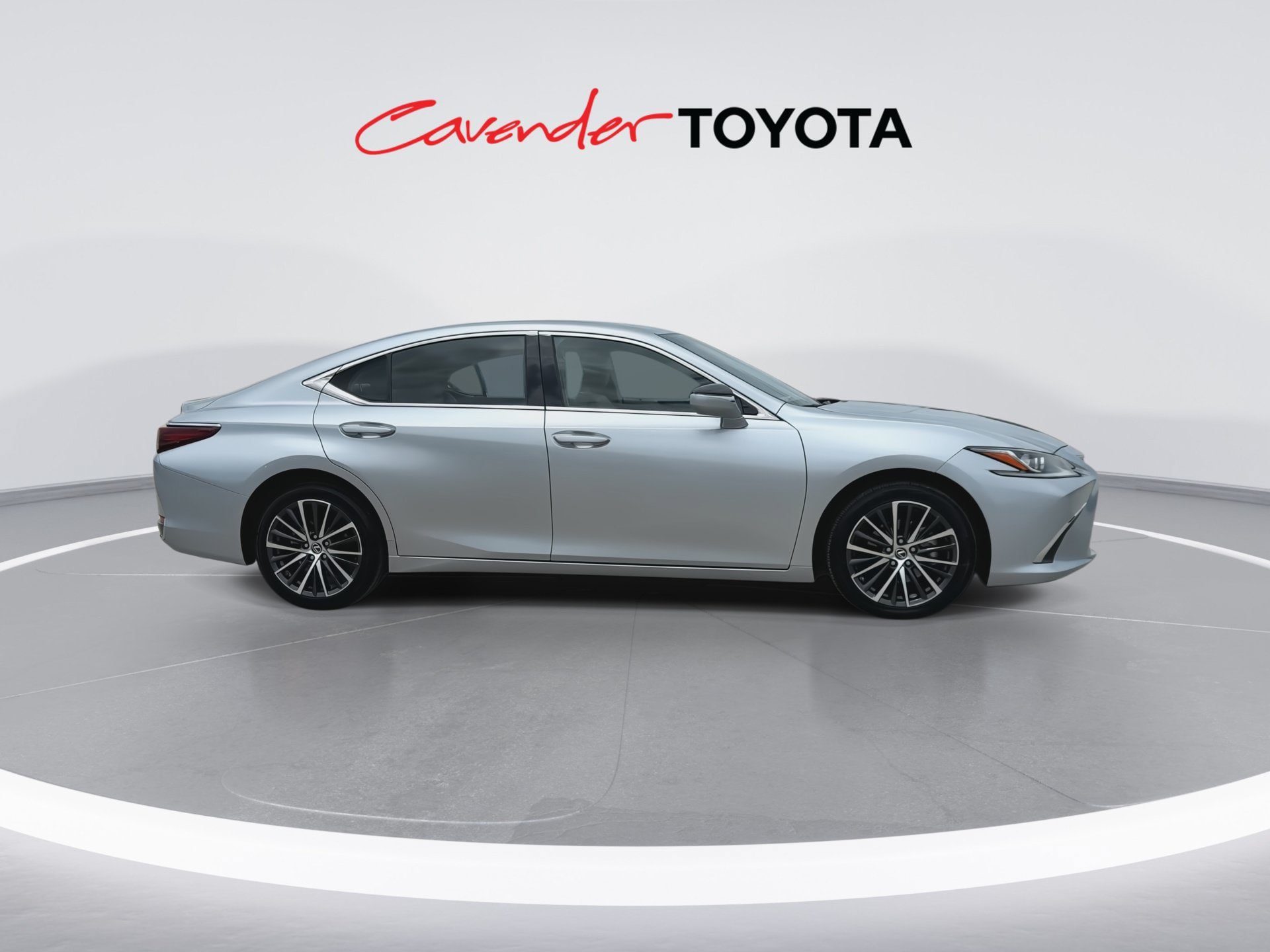 Used 2024 Lexus ES 250 w/ Premium Package AWD/4WD image 9