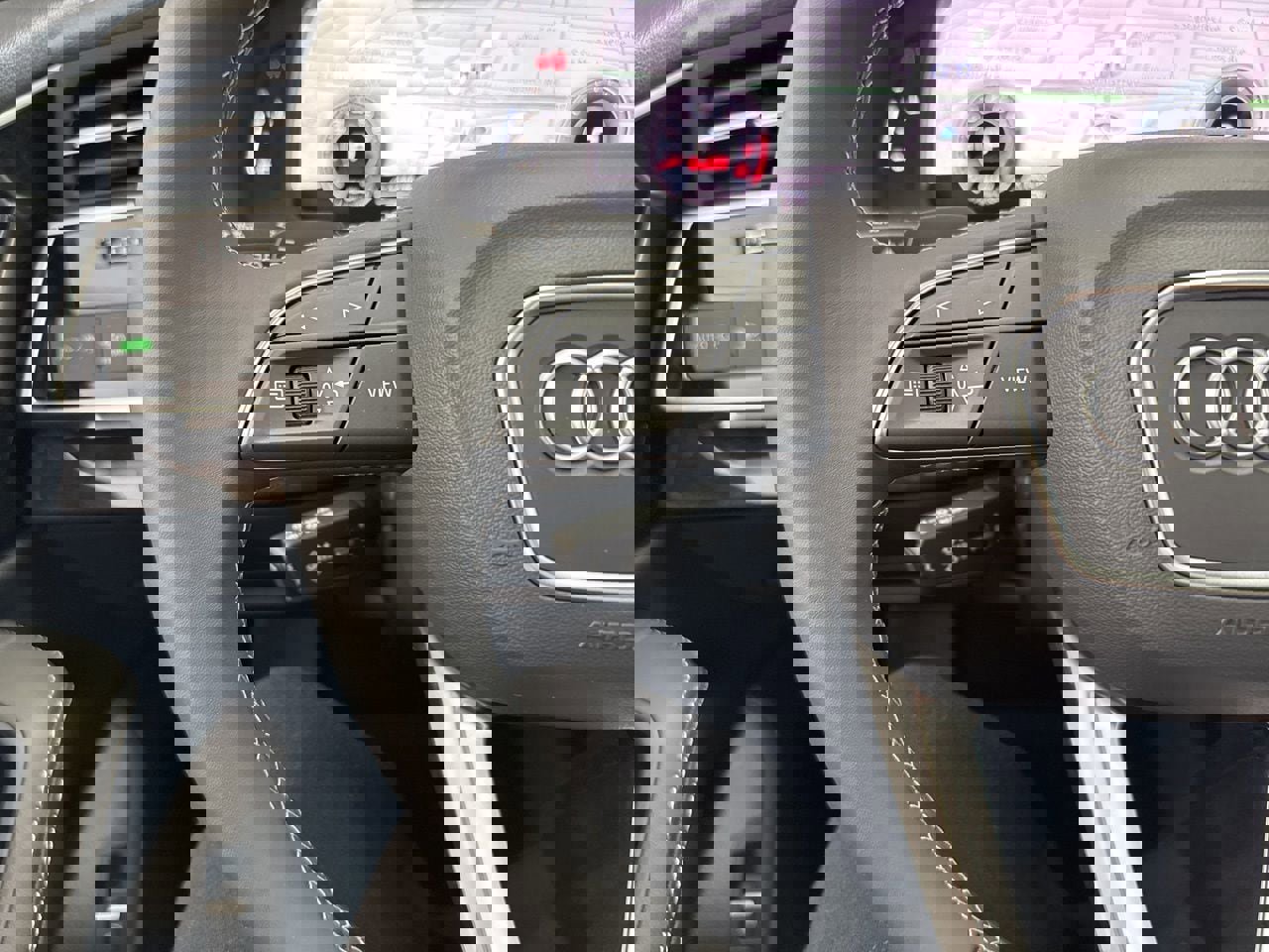 New 2025 Audi Q8 Premium Plus image 20