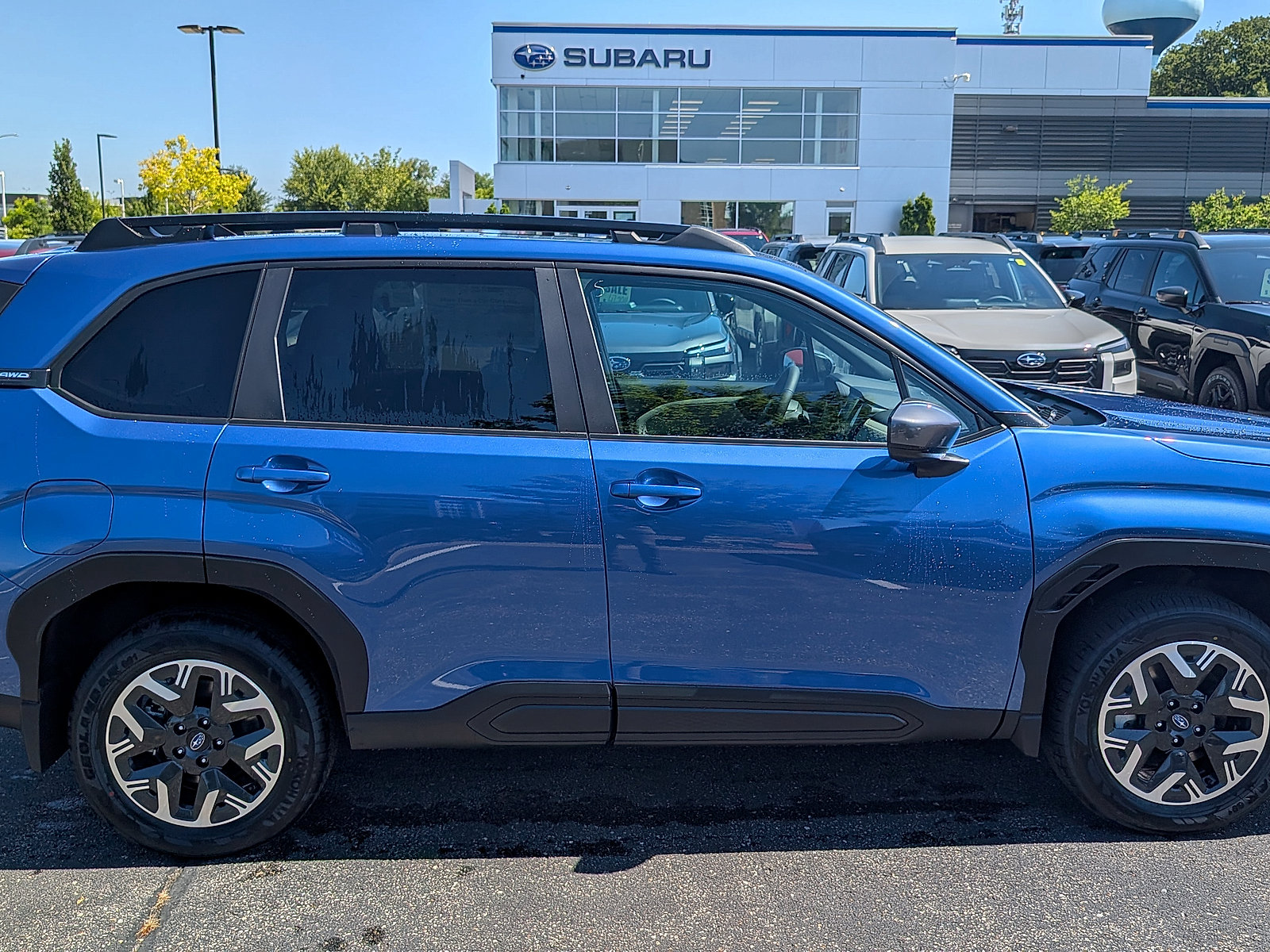 New 2026 Subaru Forester Premium AWD/4WD image 2