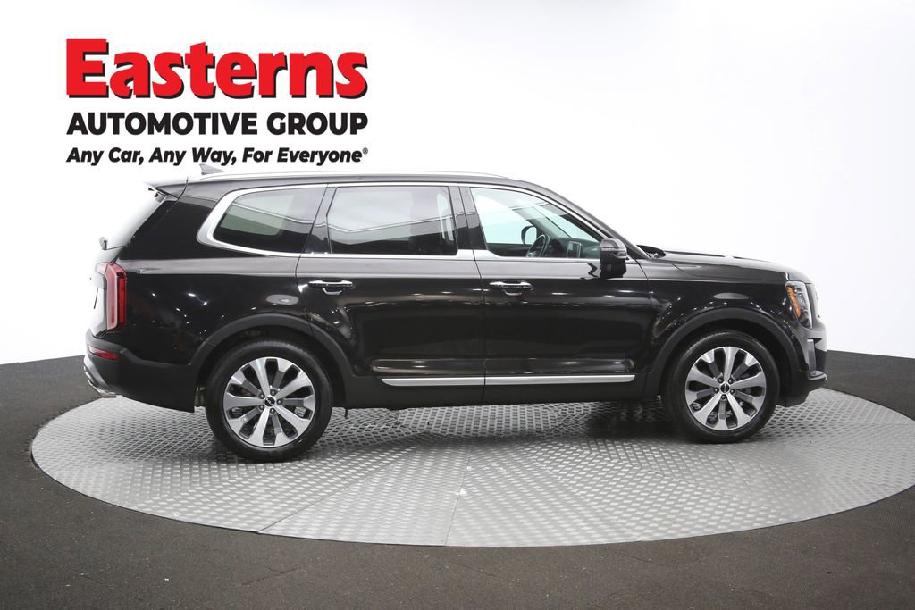 Used 2022 Kia Telluride S AWD/4WD image 46