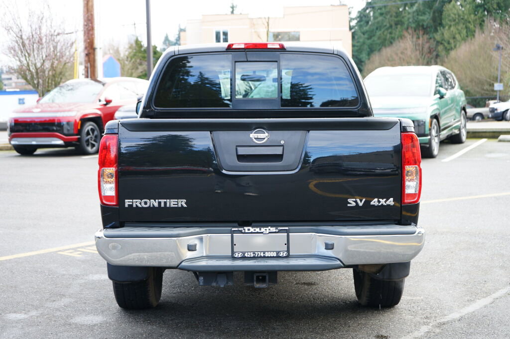 Used 2019 Nissan Frontier SV image 7