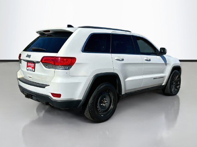 Used 2014 Jeep Grand Cherokee Laredo w/ All Weather Capability Group AWD/4WD image 6