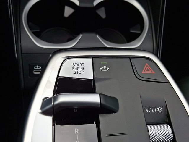 Certified 2025 BMW X1 M35i w/ Shadowloine Package image 22