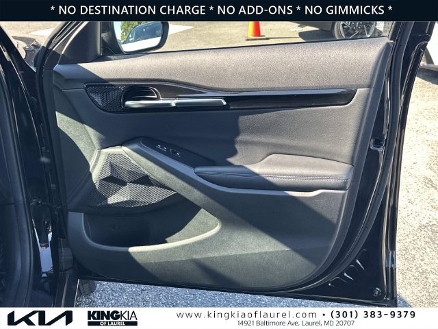 Used 2021 Kia Seltos S AWD/4WD image 15