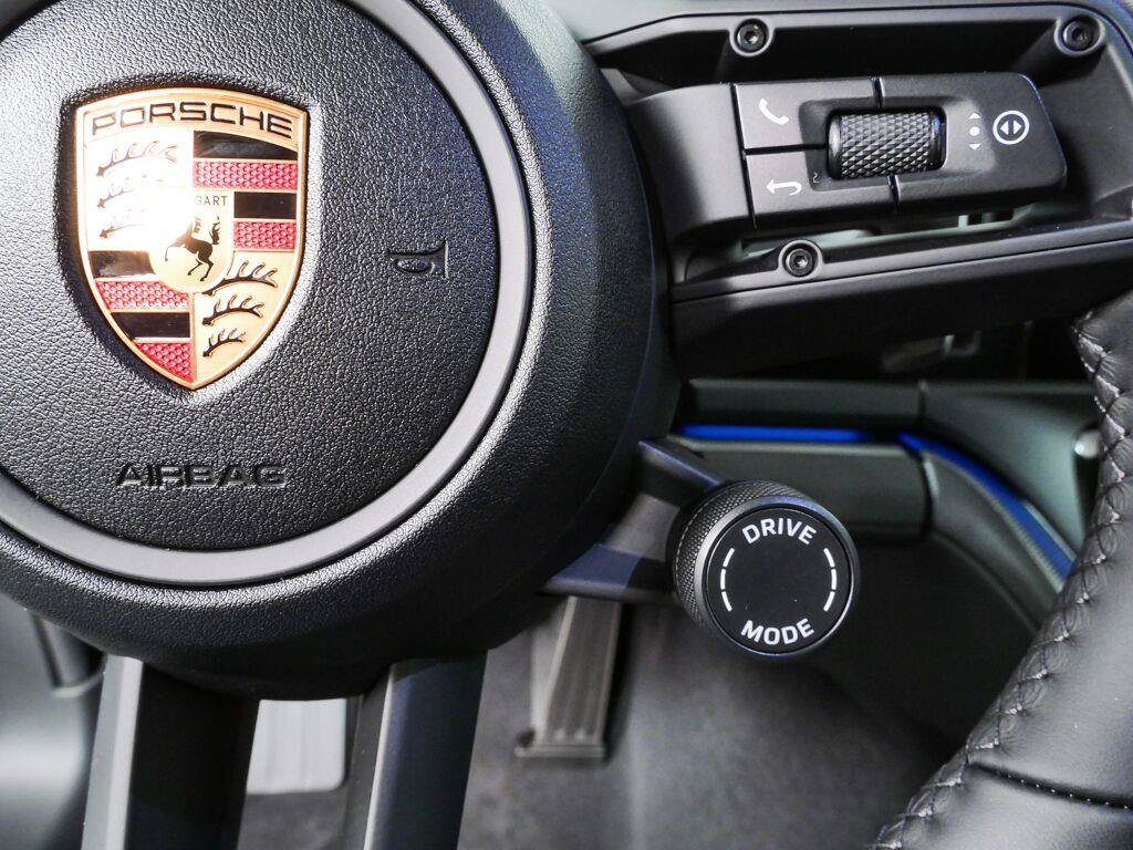 New 2026 Porsche Panamera image 11