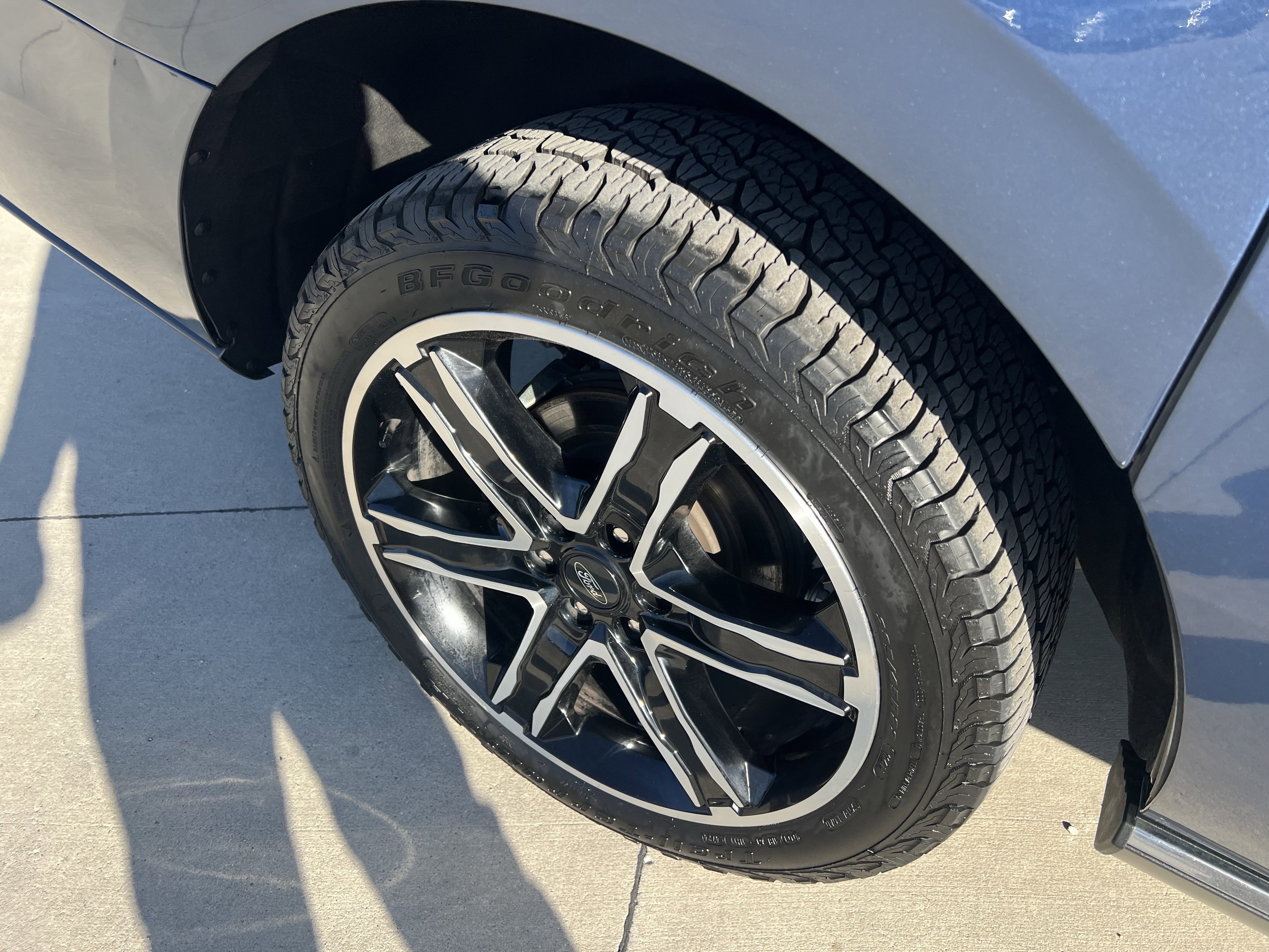 Used 2020 Ford Expedition Max Limited w/ Special Edition Package image 4