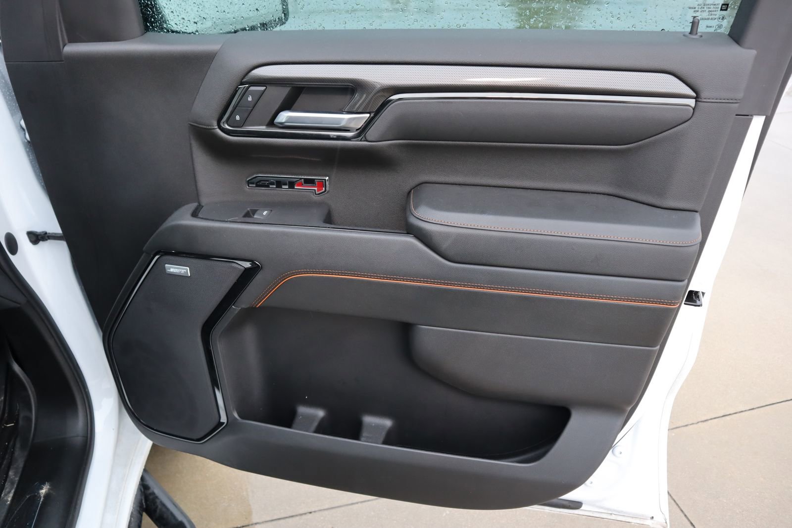 Used 2024 GMC Sierra 1500 AT4 w/ Technology Package image 14