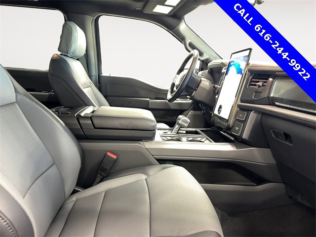 New 2025 Ford F150 Lightning Lariat image 21