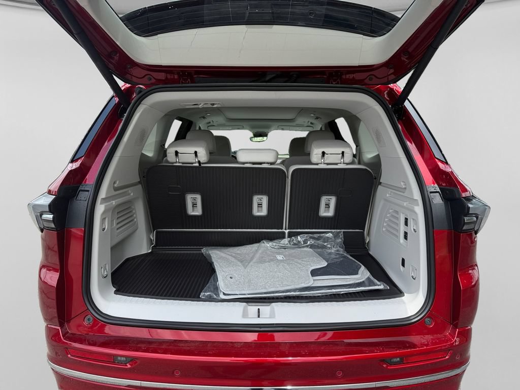 New 2026 Buick Enclave Avenir w/ Super Cruise Package FWD image 19