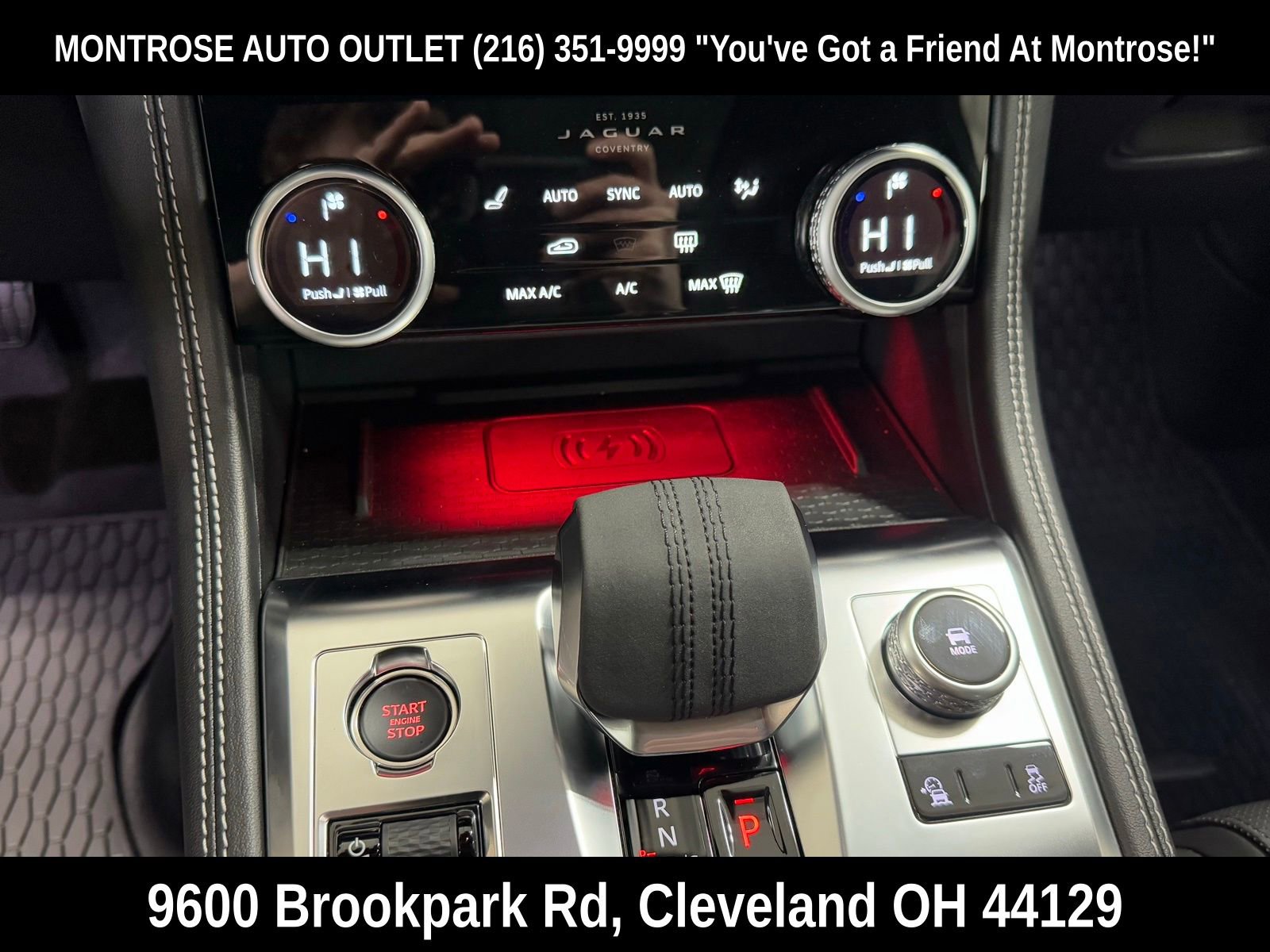 Used 2024 Jaguar F-PACE R-Dynamic S image 23