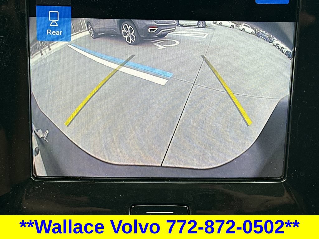 Used 2023 Volvo XC40 B5 Ultimate w/ Protection Package AWD/4WD image 26